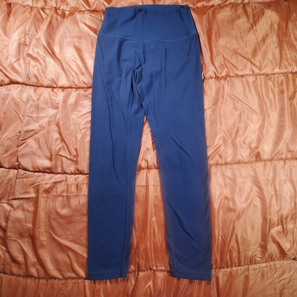 Born Primitive Women's Vapor High-Waisted Leggings Blue Size Large 7/8th Cropped